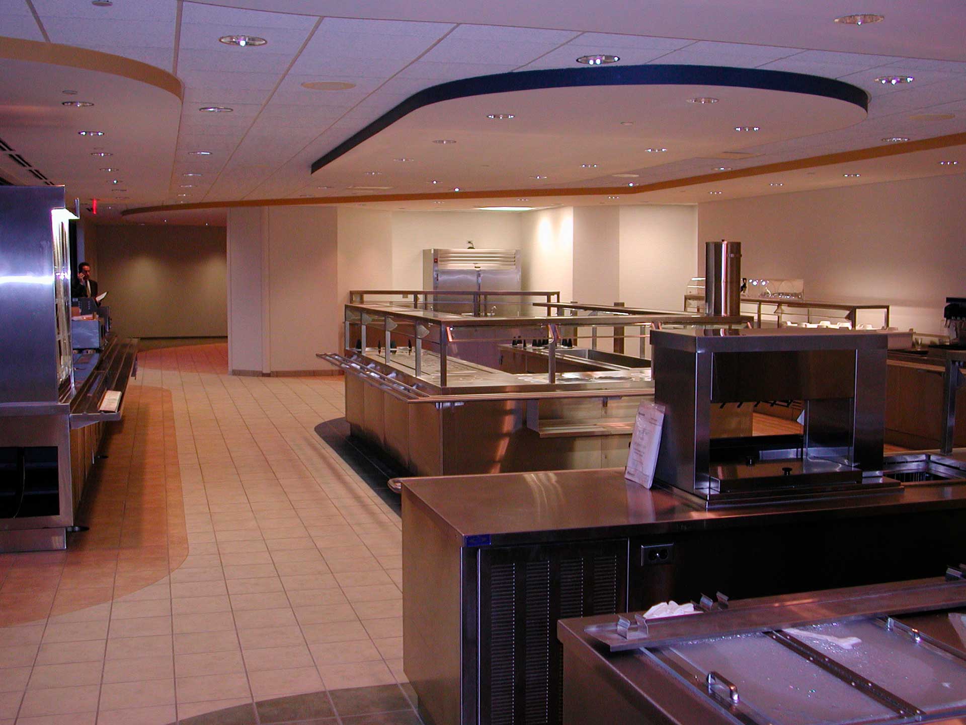 Full-service kitchen at Aon Hewitt professional services building